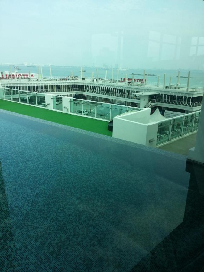 Premier Suite At Maritime Georgetown Exterior foto