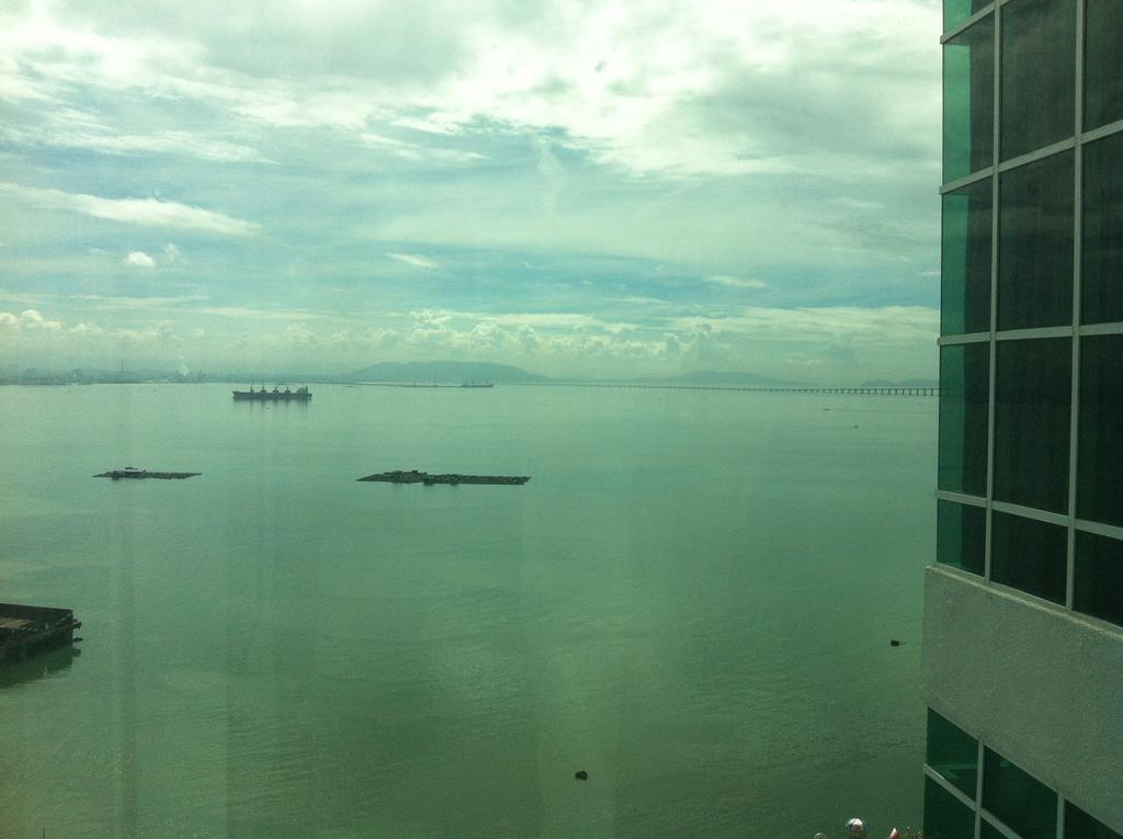 Premier Suite At Maritime Georgetown Exterior foto